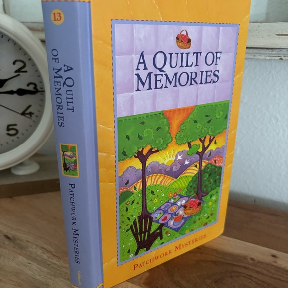 Patchwork Mysteries Volume 11, 12, 13 Book Set ☀️ FREE SHIPPING - Picture 9 of 12